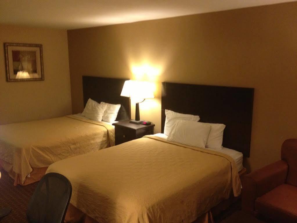 Rodeway Inn & Suites Corpus Christi Exterior foto